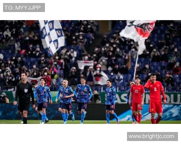 日本紫色足球明星的传奇故事与辉煌成就解析